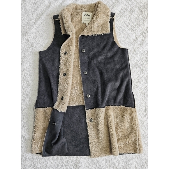 NWOT Dylan by True Grit Faux Fur Vest - Picture 2 of 6